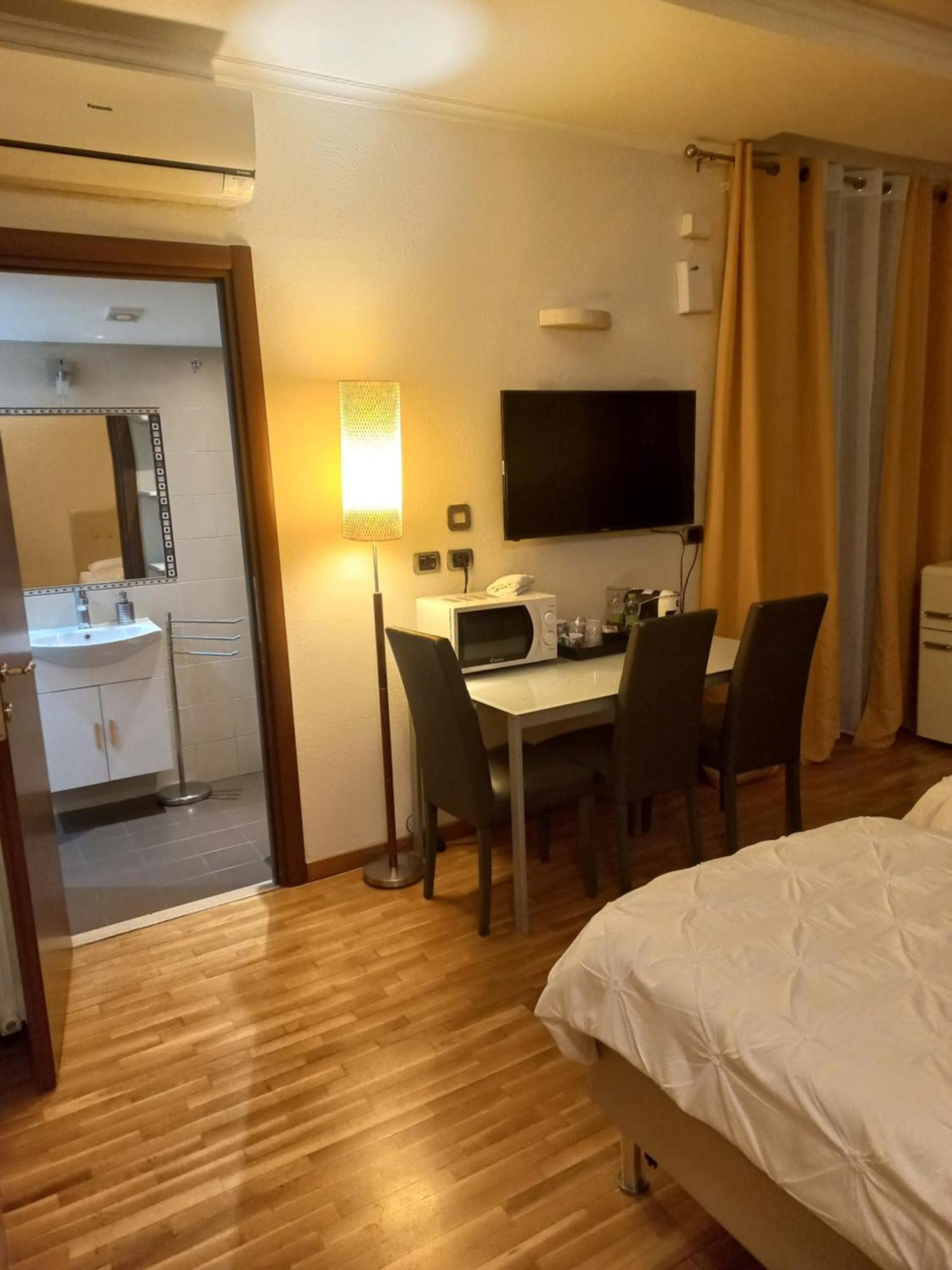 Stefano House Appartamento Fontana Di Trevi Roma Phòng bức ảnh